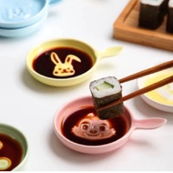 4 cups of cute dipping sauce