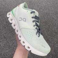 On Running Cloud X 4 3WE30073088