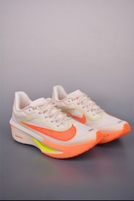 Nike ZoomX Invincible Run Flyknit 慢跑鞋