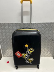 二手系列：Delsey 25 吋小黃人系列行李箱+ 全新輪子；second hand Delsey 25 inch luggage + 100% new wheels