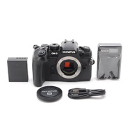 【Used】Olympus OM-D E-M1 Mark II 20.4 MP Mirrorless Digital Camera Body Only - Black　from Japan