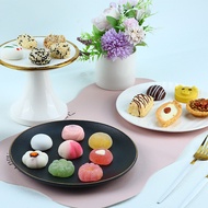 古越斋奶香雪兔福寿满堂百年好合花好月圆福星高照自助餐点心Gu Yue Zhai Milk Fragrant Snow Rabbit Blessed Life Full of Hundred Years