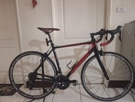 美利達scultura400 tw 碳纖維前叉公路車，xs號22速105變速9成新。