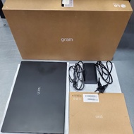 Laptop LG Gram 14Z90S-G.AH75A5 (Ultra 7 155H) (Đen) - Demo