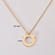 Simple D-letter necklace