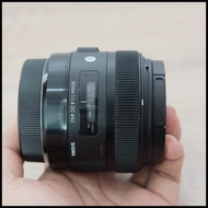 Bekas! Sigma 30mm f1.4 DC Art Canon lensa kamera DSLR bukan 35mm 50mm