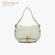 COCCINELLE กระเป๋าสะพายผู้หญิง รุ่น MAGIE สี CELADON GREEN