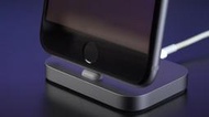 太空灰色※台北快貨※Apple Lightning Dock蘋果充電底座 iPhone SE3 11 12 13 Pro