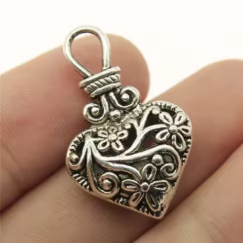 WYSIWYG 3pcs 31x19x9mm 3D Heart Charm Charms Flower Pattern 3D Flowers Heart Hollow Charm Vintage Ho