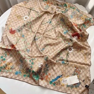 Gucci雙G真絲圍巾，全新正品，吊牌還在，專櫃購入。經典雙