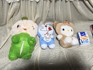長江7號7仔、多啦A夢、Hello Kitty公仔