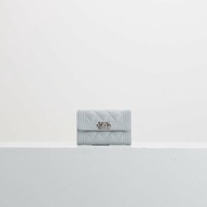 chanel boy卡包/淺灰牛銀釦 芯片款
