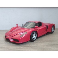 Hot wheel Ferrari enzo 1/18