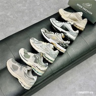 1906R, 2002r, 860v2 Sports Shoes, Men Women Fitness Running Shoes