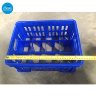 12-Compartment Plastic Glass Container 10 oz. Container.