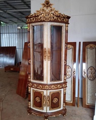 Lemari Hias Ruang Tamu Sudut Pojok Cincin Kayu Jati / lemari sudut kayu jati / lemari sudut minimali