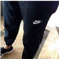 Nike 縮口綿褲