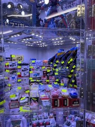 清車仔 聖誕節 聖誕禮物  新年禮物 復活節禮物 小朋友禮物 Tiny tomica 車仔 Tiny車仔 tomica車仔  玩具車   Toy car car  toycar  貨車 police 