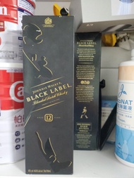 Johnnie Walker Black Label 盒 700ml  舊酒 威士忌