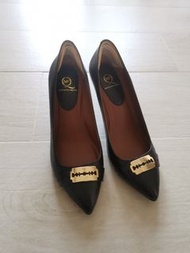 Alexander McQueen 黑色高踭鞋