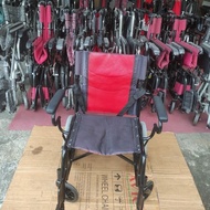 Kursi roda bekas