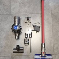 Dyson V6 無線吸塵機 跟全新電池 Cordle...