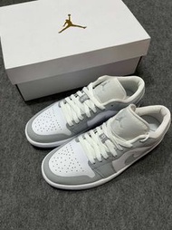Jordan Air Jordan 1 low "wolf grey" 復古籃球鞋 女款 灰白