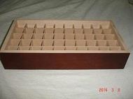 《多桑原木傢飾》50格松木精油展示盒~顏料收納盒~~外上咖啡色~特價