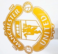 Manchester United เวอร์ชั่น Color  สีทอง เหล็กตัดเลเซอร์ ขนาด 60 *60 cm.หนา 2 mm. ใช้สีพ่นรถยนต์ภายน