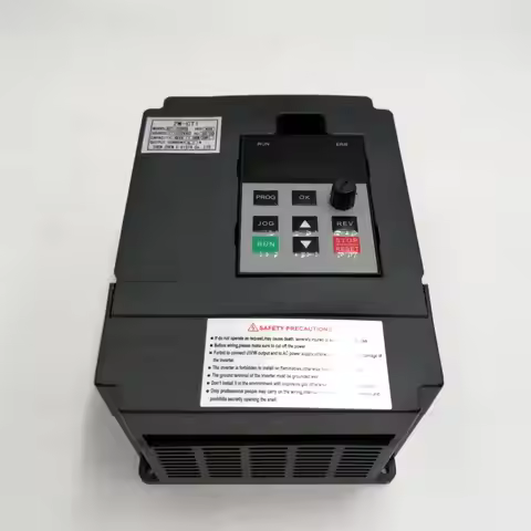 Frequency Converter Adjustable Speed VFD Inverter 1.5KW/2.2KW/4KW ZW-CT1 3P 220V Inverters for motor