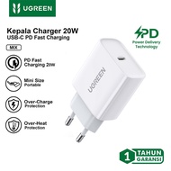 Ugreen Travel Adapter Charger Type-C Pd 20W CD137 / 10191 / 60450