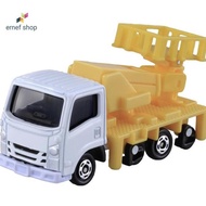 Takara Tomy Tomica No.17 Isuzu Elf Track Car