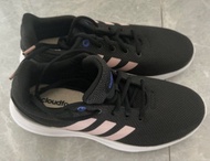 Adidas Cloudfoam 運動鞋 (女裝)