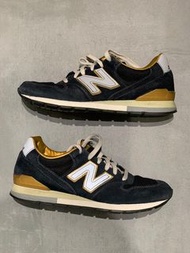 New Balance 996