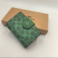 COACH 蔻馳 CW786 經典老花字嘜面料 中款拉鏈錢包 銀包 綠色女款