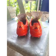 Kasut bola (Adidas F50)