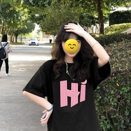 Korean Jumbo Style T-shirt with HI Logo Oversized Urban Style T-shirt for Men StreetwearWanita