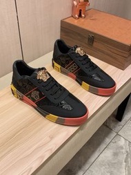 閒置 Versace 範思哲男款運動鞋休閒鞋 35-46碼 順豐包郵