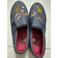 kids smiley shoes size 34