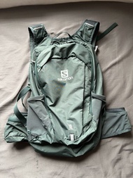 Salomon 20L 越野背包