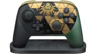 (預訂) Switch 2 薩爾達傳說 40週年紀念版 Pro手掣 控制器 + 展示台 (行版) -The Legend of Zelda– 40th Anniversary Edition  Zel