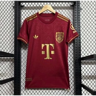 Áo đấu kỷ niệm 125 năm câu lạc bộ bóng đá Bayern Munich 2025