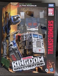 Transformers Generations War for Cybertron Kingdom Ultra Magnus 
馬格斯
