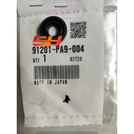 HONDA  CRV / ACCORD OIL SEAL 9 18 7 91201-PA9-004 Genuine Part