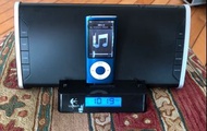 包郵Free postage -Logitech Bedside music Dock 床頭鬧鐘/收音機/iPod/iPad/iPhone 音樂座