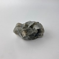 日光螢石原礦 礦物標本 無色螢石原礦 完整方塊體 金65