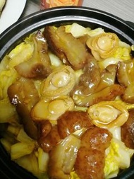 打開即食罐頭鮑魚紅燒鮑汁#團年盆菜#tahuna一罐有四隻#團年盆菜 自家製造 #做盆菜#鮑魚盆菜澳洲黃玉參#黃芽白#食罐頭真方便WhatsApp 5696 3033