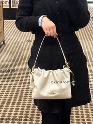 COACH 蔻馳新品Faye雲朵包