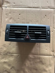 Mercedes Benz B170 B180 B200 W245 center airvent
