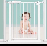 [2022 全新白色 +包順豐送上門‼️】Baby Safe 嬰兒👶🏻門欄 兒童安全防護欄 寵物門欄 門閘 門欄延長件